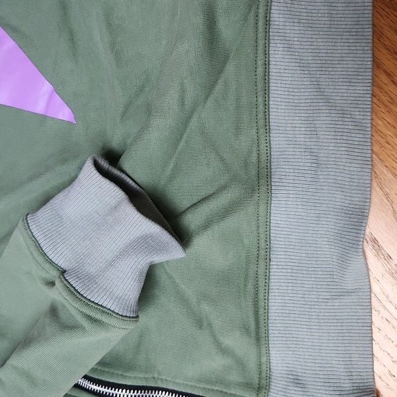 Sunshine Park Sweater - Picture 3 of 10